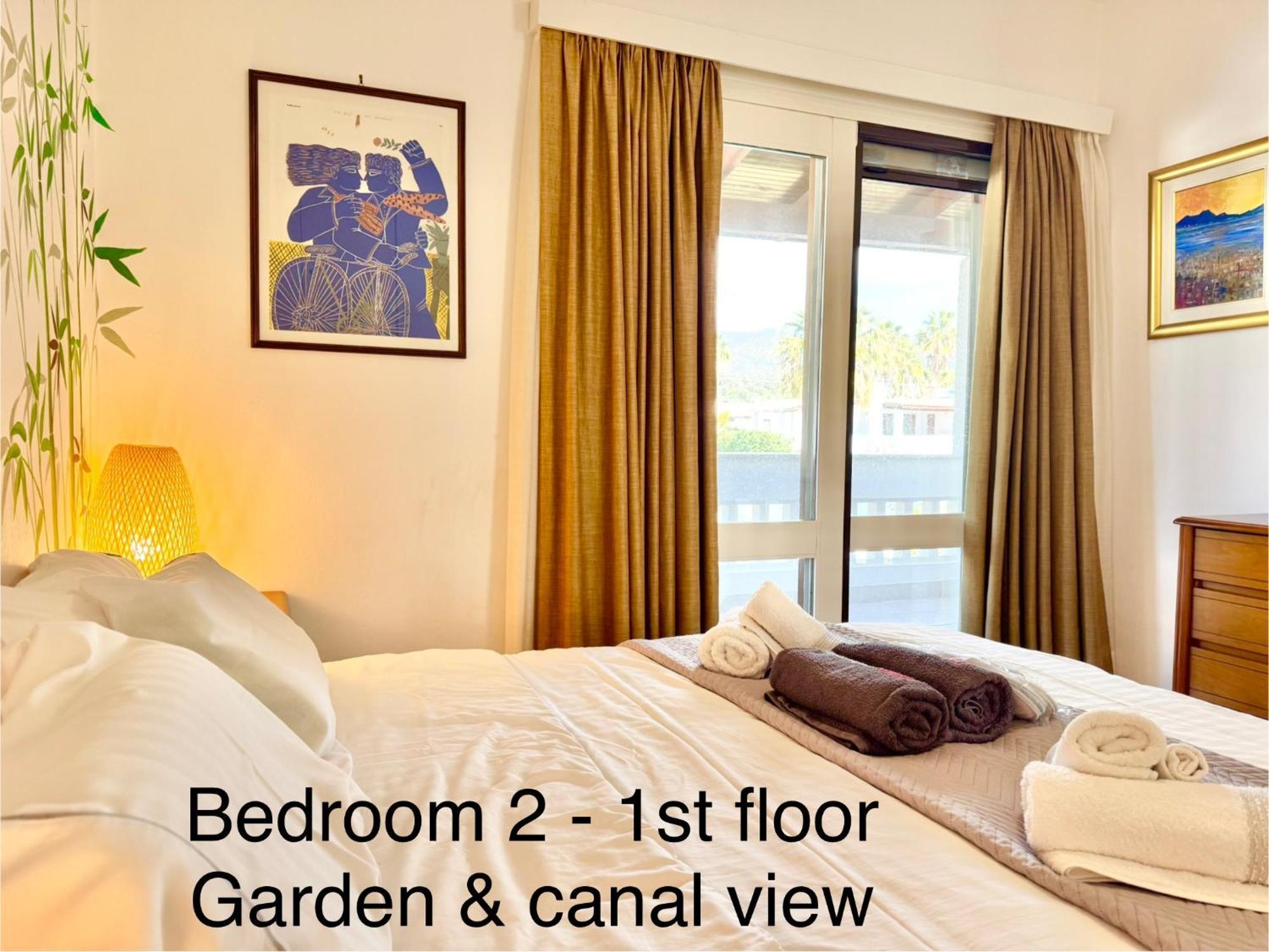 Villasonboard Dock Villa 3 Bed, 3 Bath, Canal, Greek Venice Porto Hydra Plépi Екстериор снимка