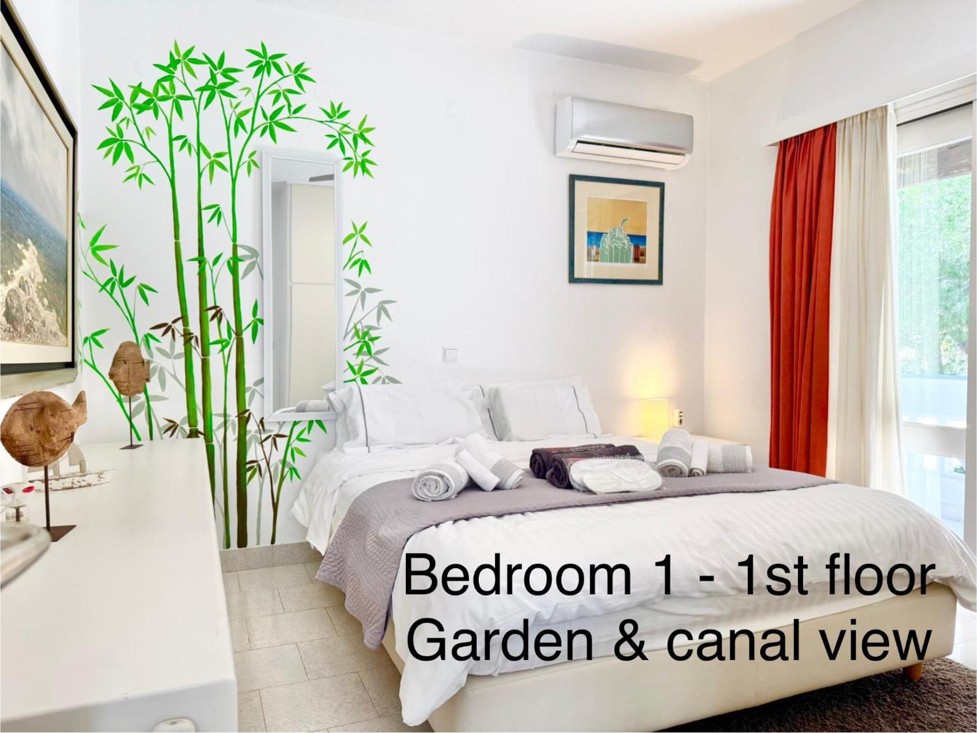 Villasonboard Dock Villa 3 Bed, 3 Bath, Canal, Greek Venice Porto Hydra Plépi Екстериор снимка
