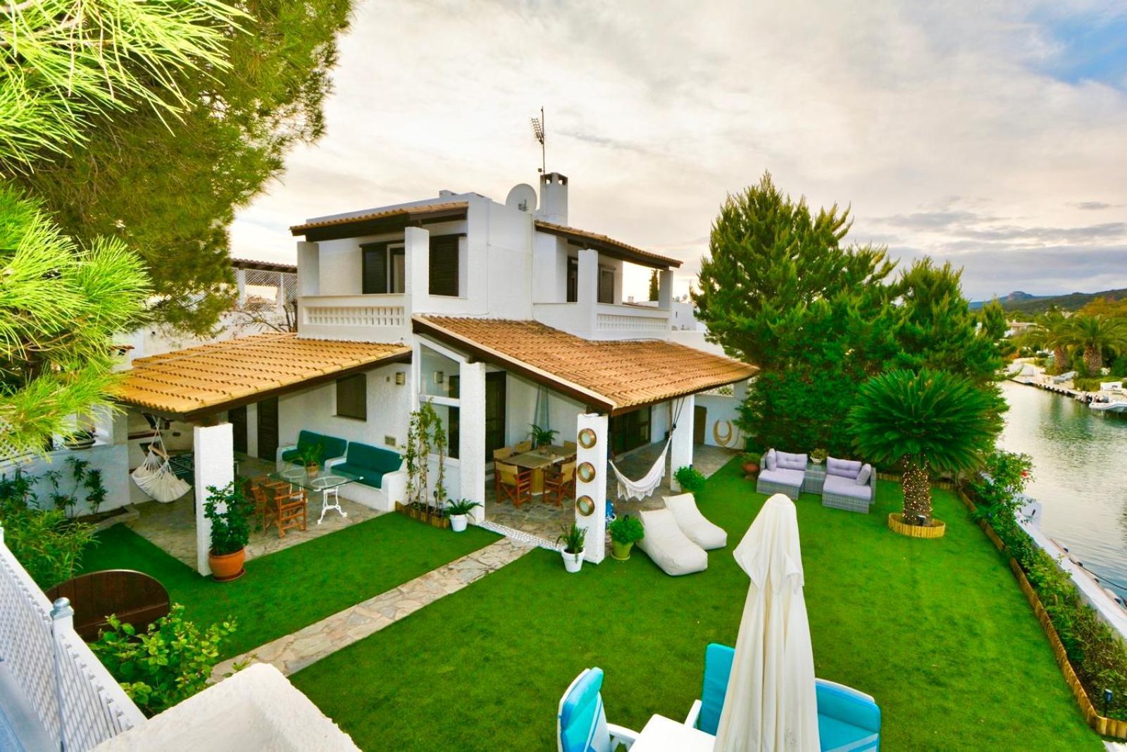Villasonboard Dock Villa 3 Bed, 3 Bath, Canal, Greek Venice Porto Hydra Plépi Екстериор снимка